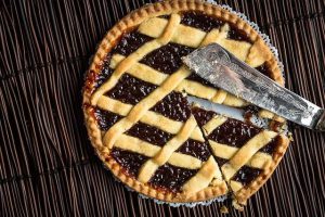 Cranberry pie in cran grape juice